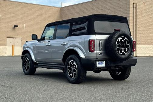 2021 Ford Bronco Outer Banks