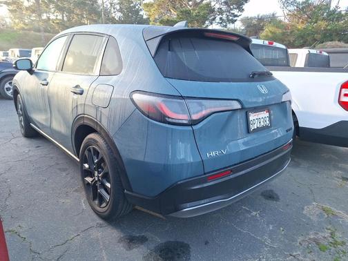 2025 Honda HR-V 2WD Sport
