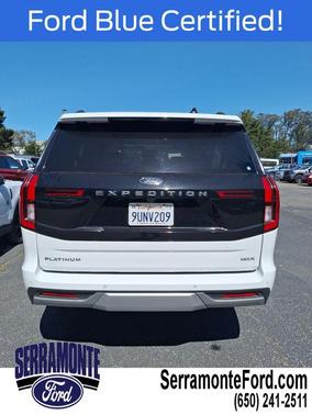 Oxford White 2025 Ford Expedition Max Platinum