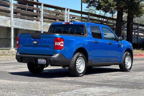 Velocity Blue 2025 Ford Maverick XL