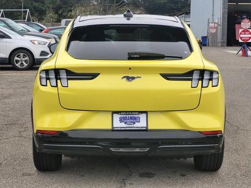 2025 Ford Mustang Mach-E Premium