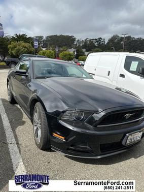 2014 Ford Mustang V6 Premium