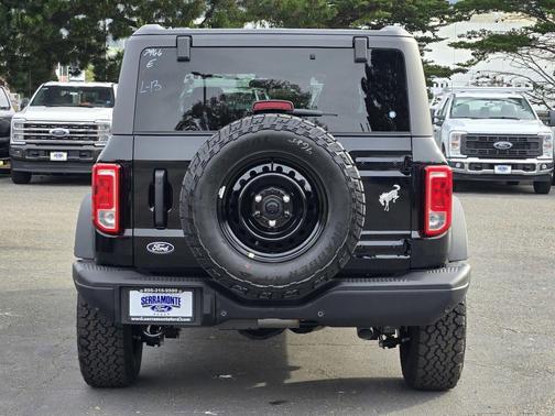 Shadow Black 2026 Ford Bronco Big Bend
