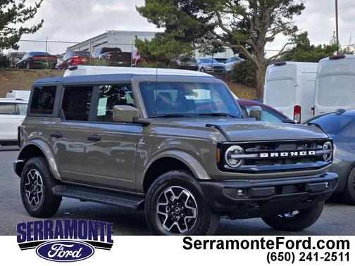 Marsh Gray 2026 Ford Bronco Outer Banks