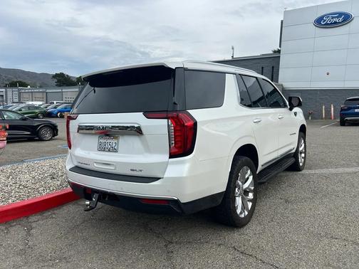 2021 GMC Yukon SLT