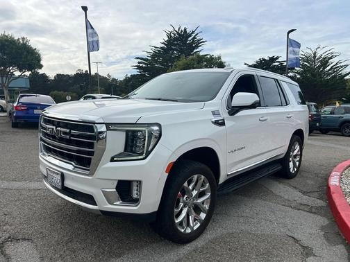 2021 GMC Yukon SLT