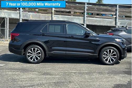 2022 Ford Explorer ST-Line