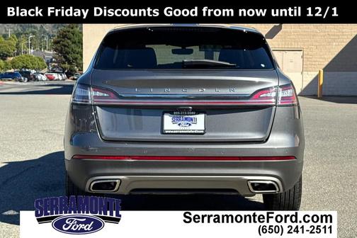 2022 Lincoln Nautilus Standard