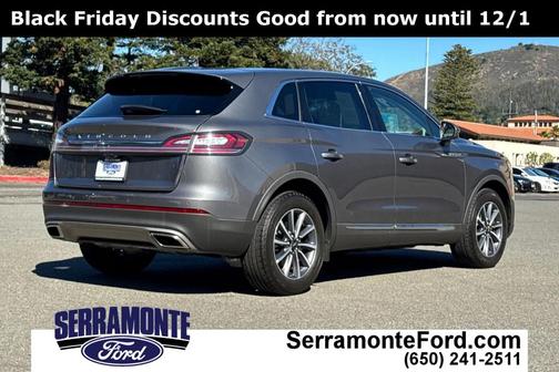 2022 Lincoln Nautilus Standard