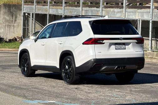 2024 Toyota Grand Highlander Platinum