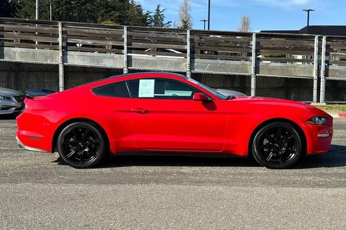 2018 Ford Mustang EcoBoost