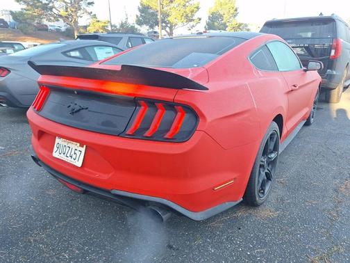 2018 Ford Mustang EcoBoost