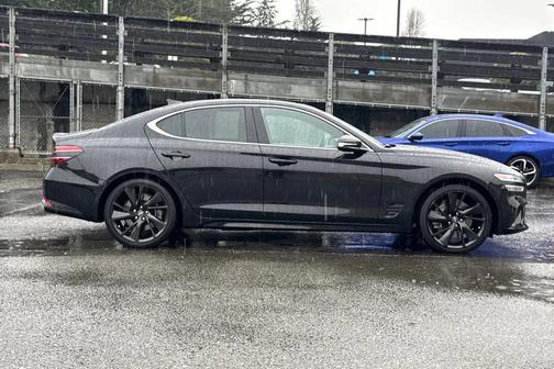 2023 Genesis G70 3.3T RWD