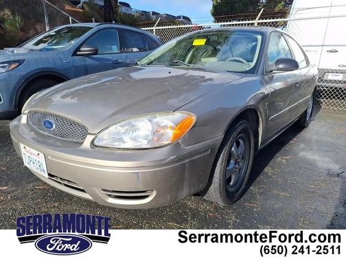 2004 Ford Taurus SES