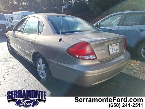2004 Ford Taurus SES