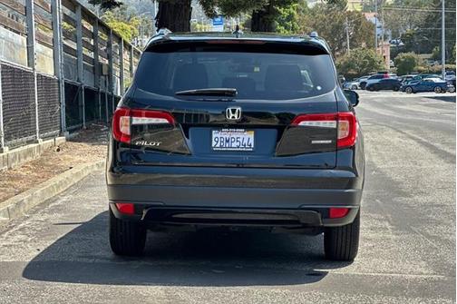 2022 Honda Pilot 2WD Special Edition