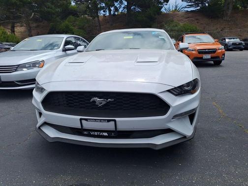Oxford White 2018 Ford Mustang EcoBoost