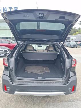 2022 Subaru Outback Limited XT