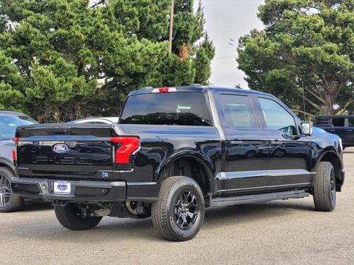 2025 Ford F-150 Lightning XLT