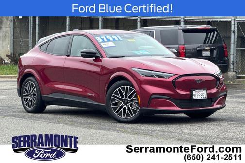 Molten Magenta Tinted 2025 Ford Mustang Mach-E Premium