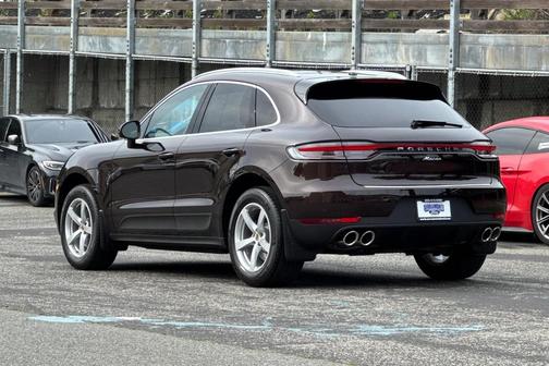 2021 Porsche Macan Base