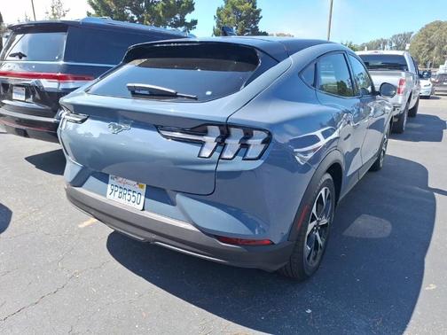 2024 Ford Mustang Mach-E Select