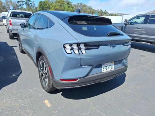 2024 Ford Mustang Mach-E Select