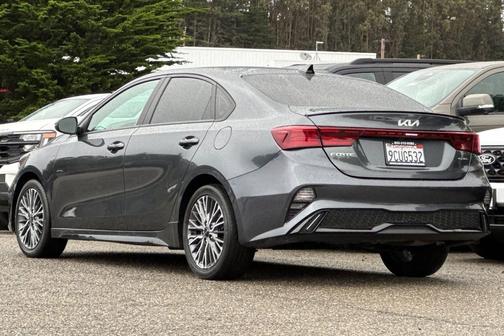 2022 Kia Forte GT-Line