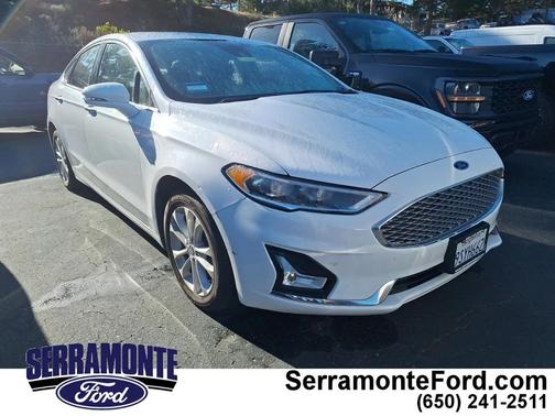 2020 Ford Fusion Plug-In Hybrid Titanium