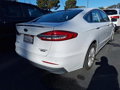 2020 Ford Fusion Plug-In Hybrid Titanium
