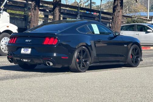 2017 Ford Mustang GT