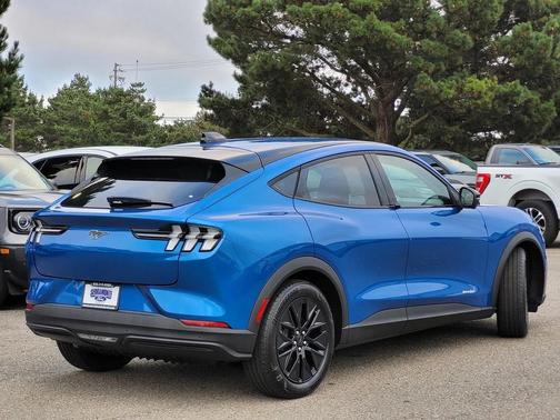 2025 Ford Mustang Mach-E Select