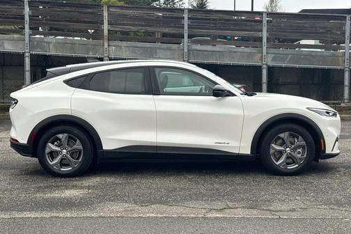 2023 Ford Mustang Mach-E Select