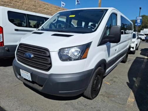 2017 Ford Transit-350 XL