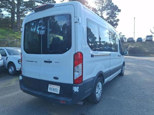 2022 Ford Transit-350 XLT