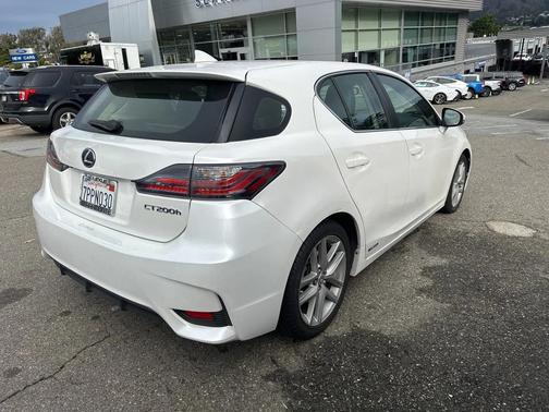 2016 Lexus CT 200h Base