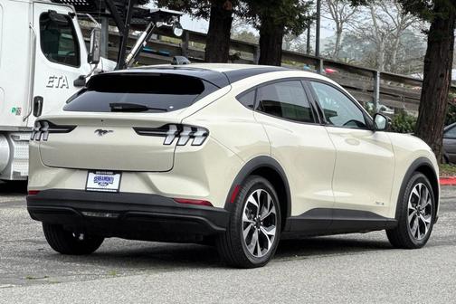 2025 Ford Mustang Mach-E Select