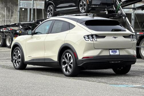 2025 Ford Mustang Mach-E Select