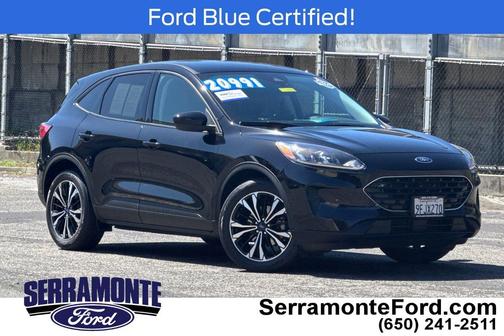 Agate Black Metallic 2022 Ford Escape SE