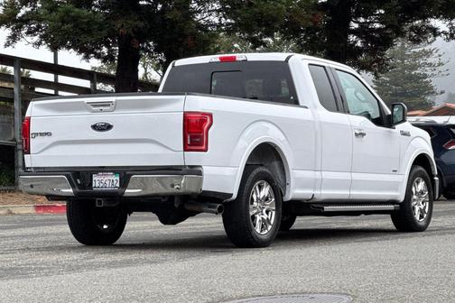 Oxford White 2016 Ford F-150 Lariat