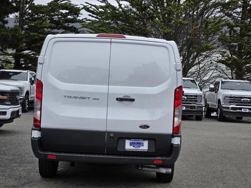 2025 Ford Transit-150 Base