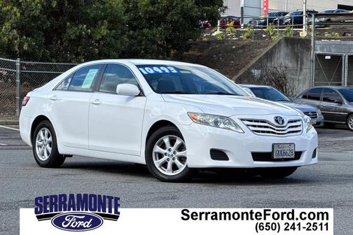 2010 Toyota Camry LE