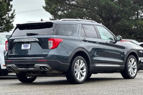 2022 Ford Explorer Platinum