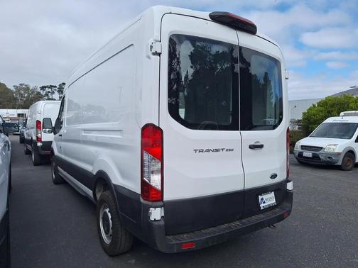 2021 Ford Transit-250 Base