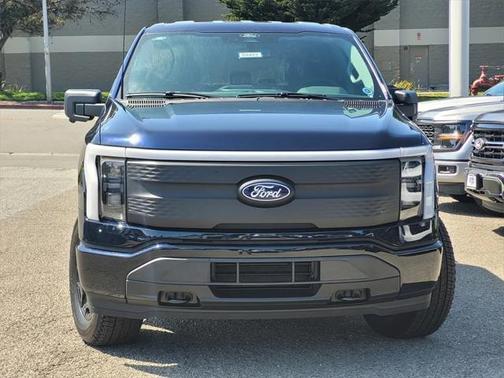2025 Ford F-150 Lightning XLT