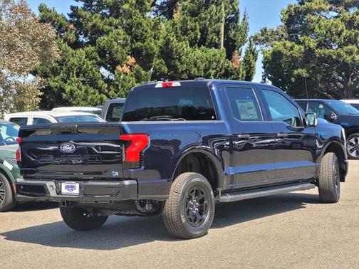 2025 Ford F-150 Lightning XLT