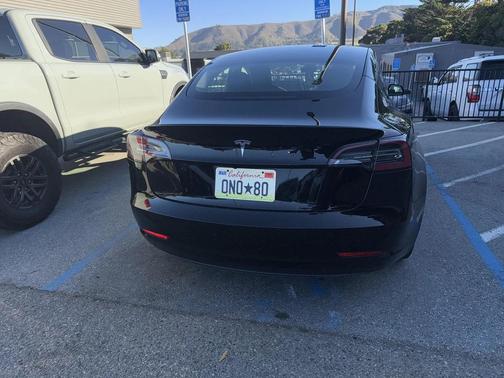 2021 Tesla Model 3 Standard Range Plus