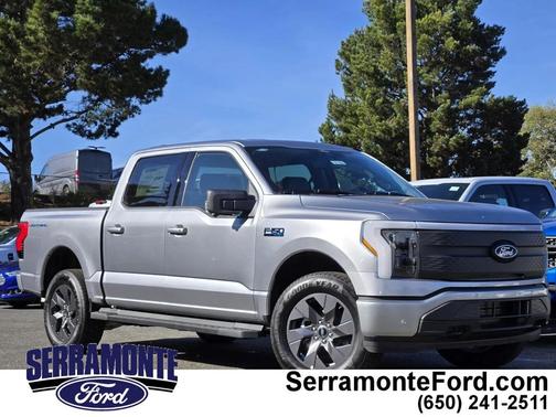 2025 Ford F-150 Lightning Flash