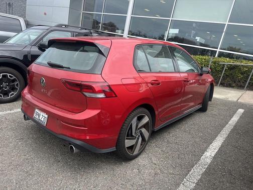 Kings Red Metallic Black Roof 2024 Volkswagen Golf GTI 2.0T S DSG