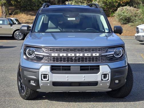 Azure Gray Metallic Tri-Coat 2026 Ford Bronco Sport Badlands
